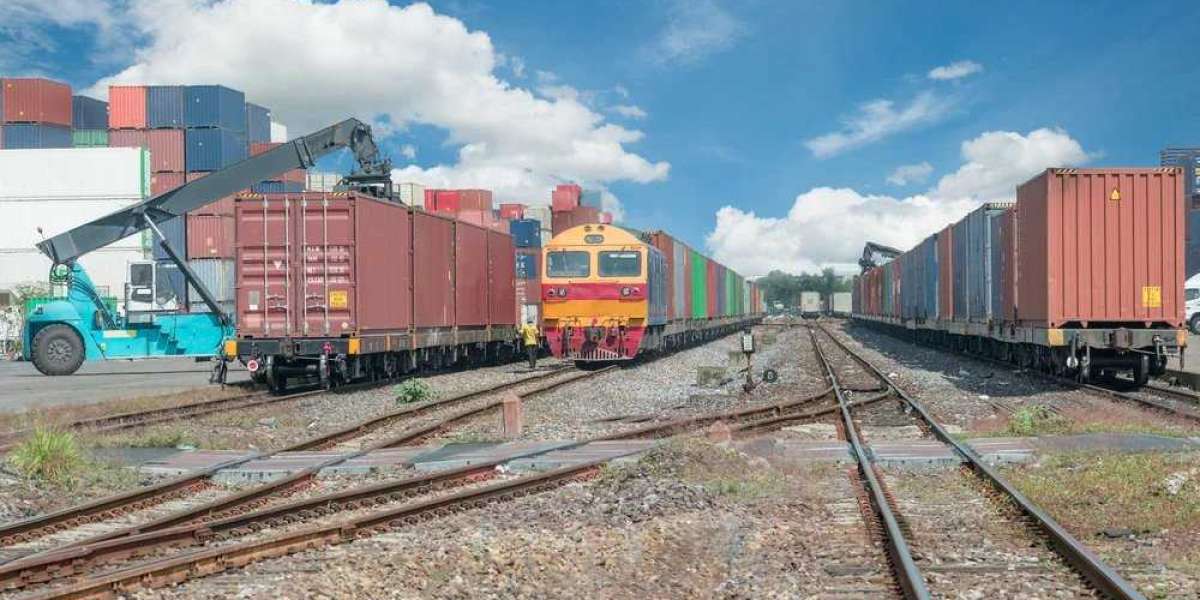 Features of railway transportation of large equipment between China and Russia