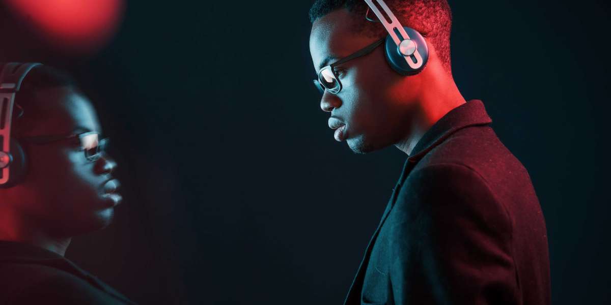 See What Headphones Sale UK Tricks The Celebs Are Utilizing